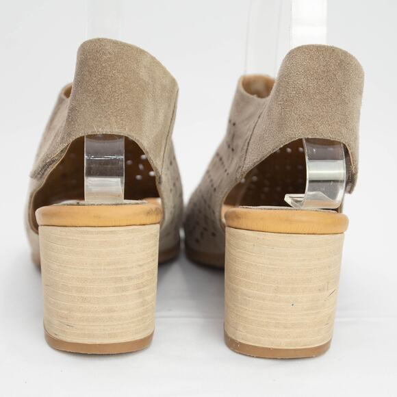 Korks Tan Suede Cayleigh Ankle Block Heel Sandals Shoe Size 7 - Picture 5 of 12